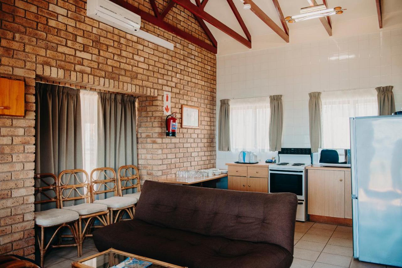 Port Edward Holiday Resort 外观 照片