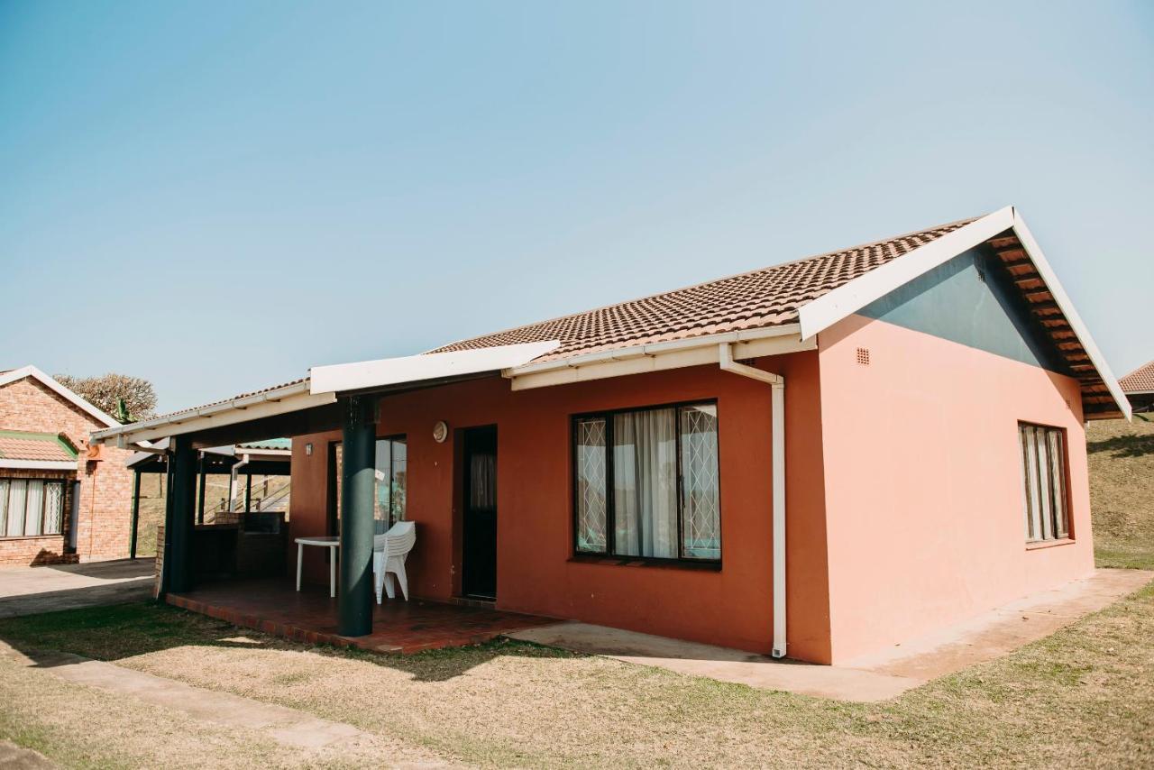 Port Edward Holiday Resort 外观 照片